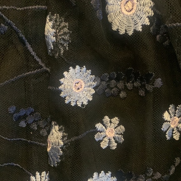 Girls size 14 dress by Bardot Juniors. - Picture 4 of 5